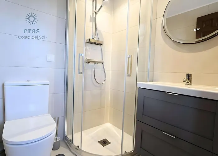 Stunning - Private Pool V100 Villa Fuengirola