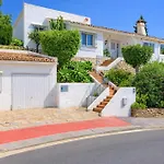 Вилла Stunning - Private Pool V100 *