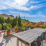 Stunning - Private Pool V100 Вилла *